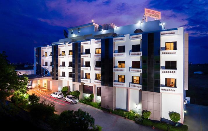 होटल Regency By Grt 3*