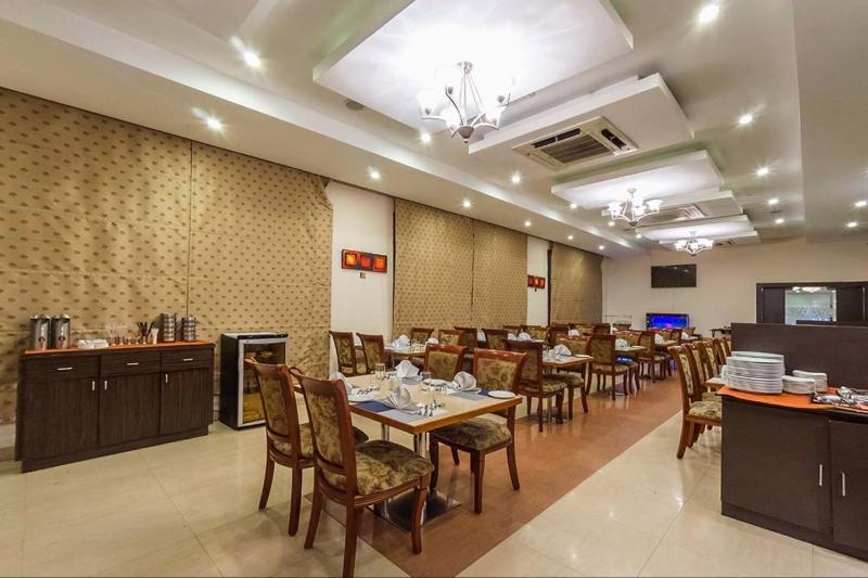 Hotel Regency By Grt 3*
