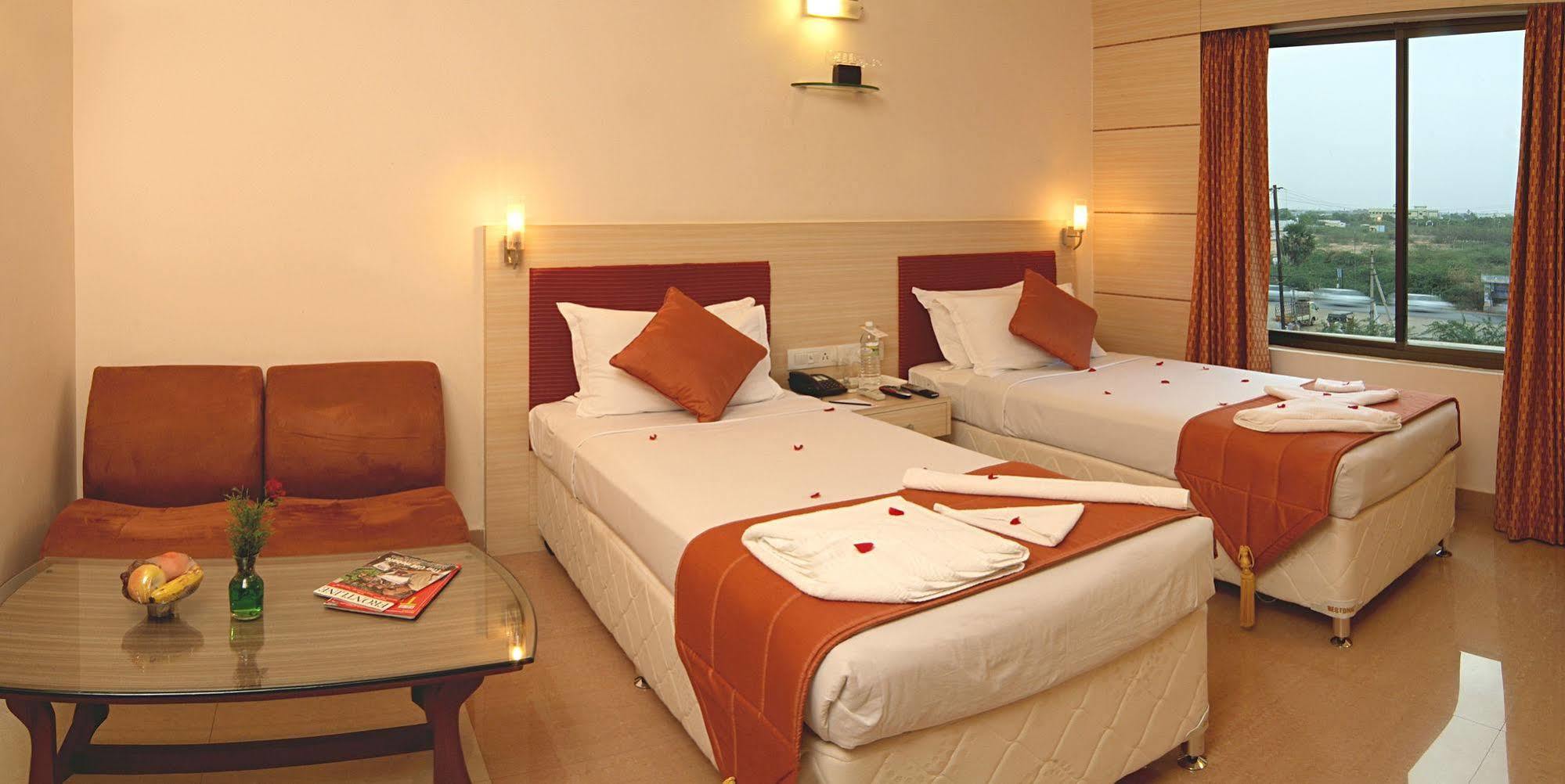 Regency By Grt Hotel 3*